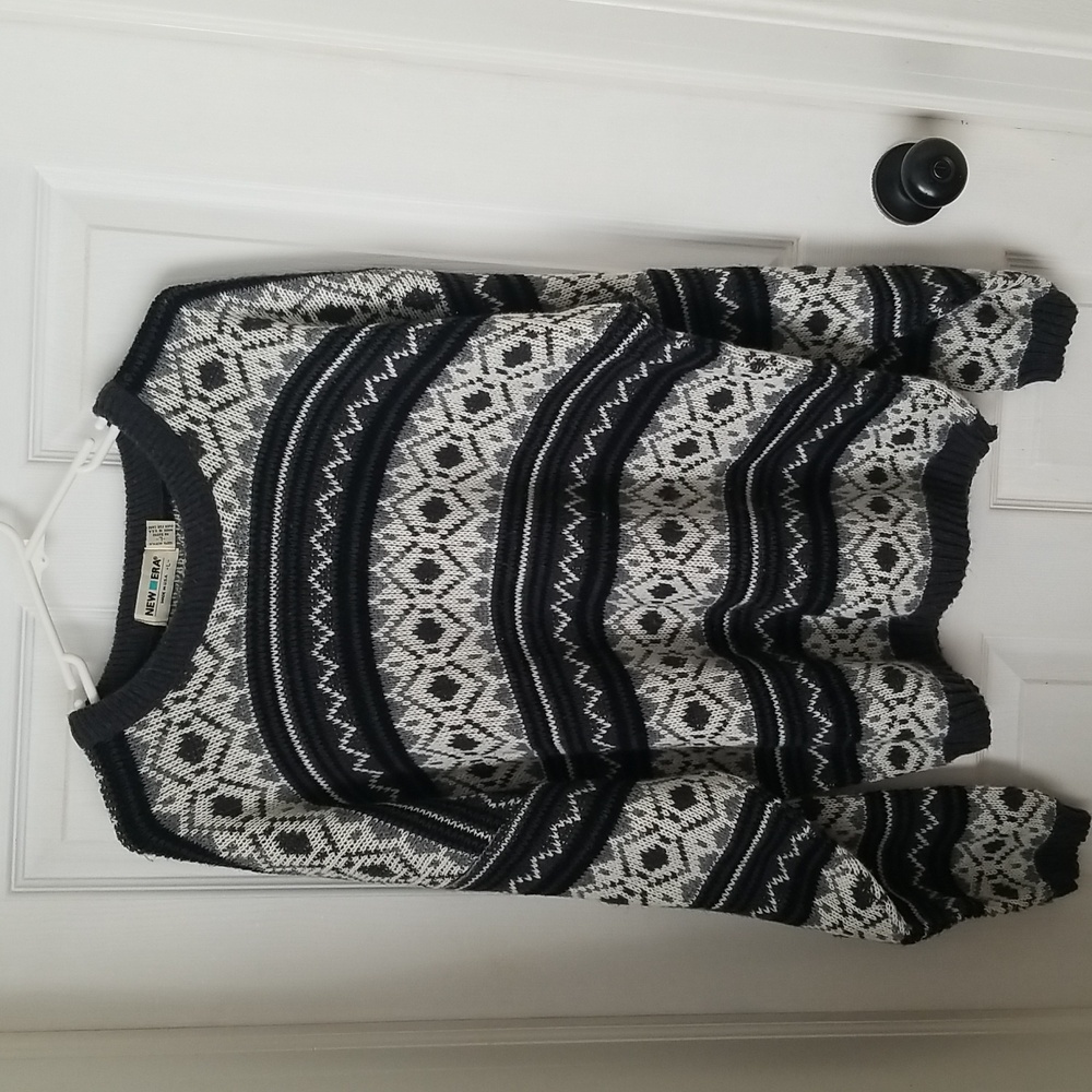 New Era Black and White Patterned Sweater